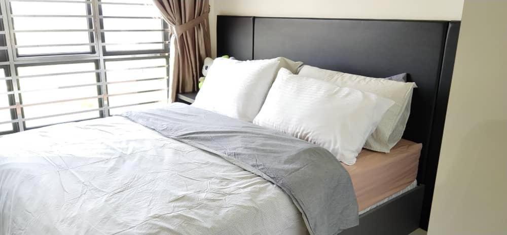 Arc Austin Hill Apartment Johor Bahru Exterior foto