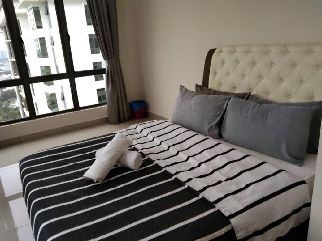 Arc Austin Hill Apartment Johor Bahru Exterior foto